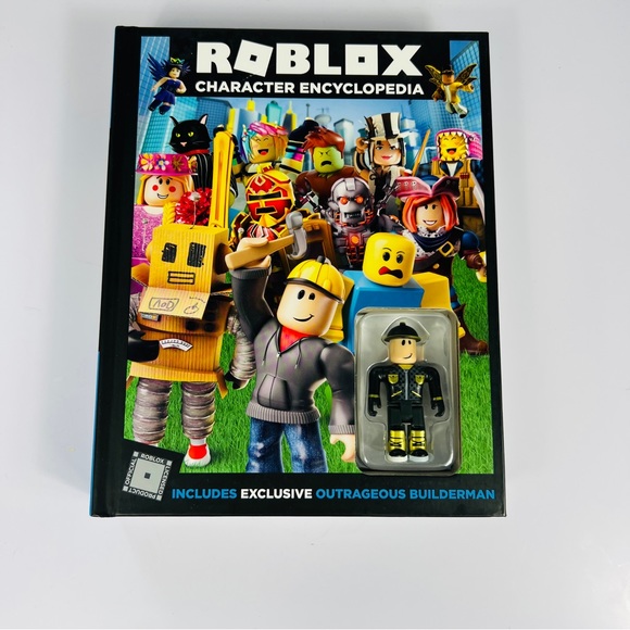 Roblox Hardcover Character Encyclopedia Plus Exclusive Figurine NEW - Picture 1 of 5